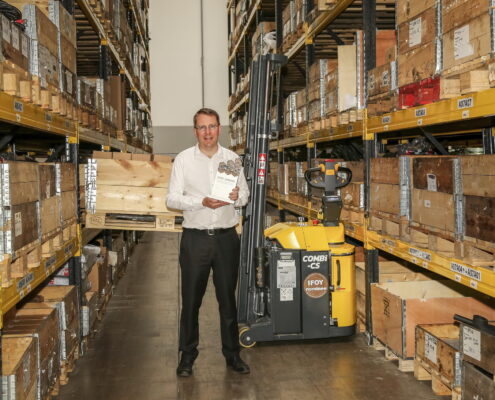 Combilifts Combi-CS wins International Award - Radnes Services
